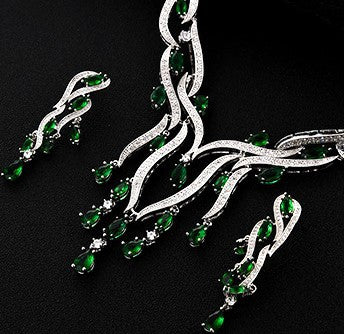 European And American Wind Crystal Jewelry Beautiful Style Bridal Zircon Jewelry Set Tassel Pendant