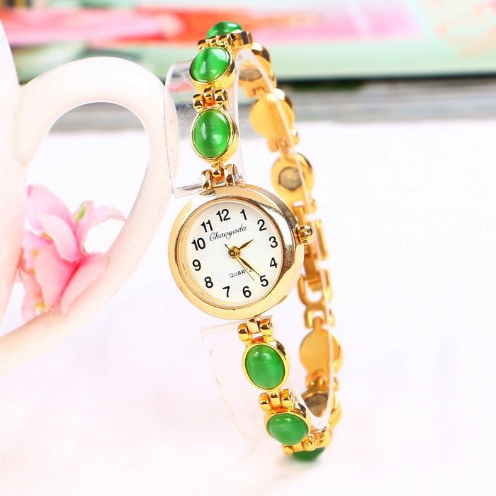 Cross-border Hot Diamond Watch Small Tassel Bracelet Watch Fashion Women&#039;s Watch Rhinestone Quartz Watch